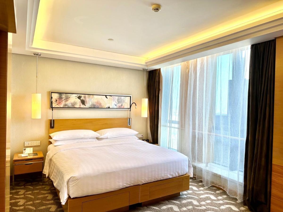 Swissotel Foshan, Guangdong Eksteriør billede